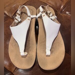 Vionic Women’s White Leather T-Strap Sandals - Size 7
